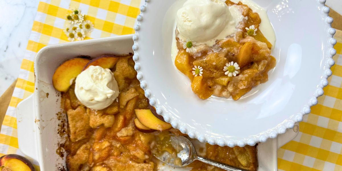 Homemade Peach Cobbler - Christine Avanti