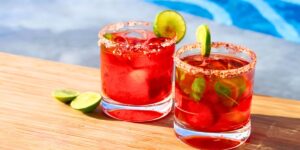 Skinny Margarita Mocktail with Strawberries