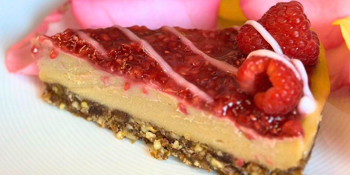 Vegan Cashew Cheesecake - Christine Avanti