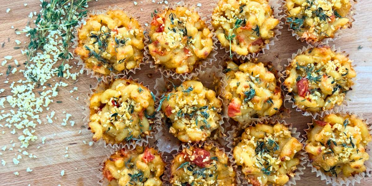 Mac n' Cheese Muffins - Christine Avanti